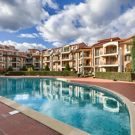Spacious Arcadia * Sunny Beach